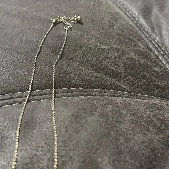 Mother of Pearl Butterfly Necklace - Picture 3 of 10